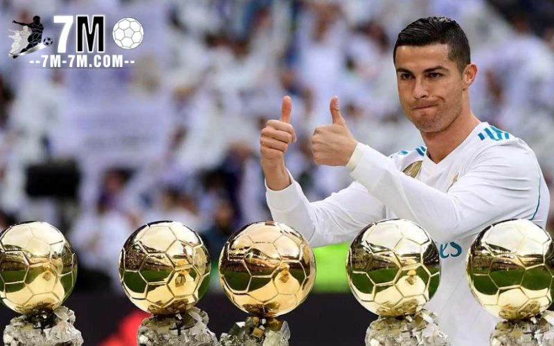 Ronaldo là cầu thủ đầu tiên trong lịch sử đạt mốc 100 bàn thắng tại đấu trường châu Âu
